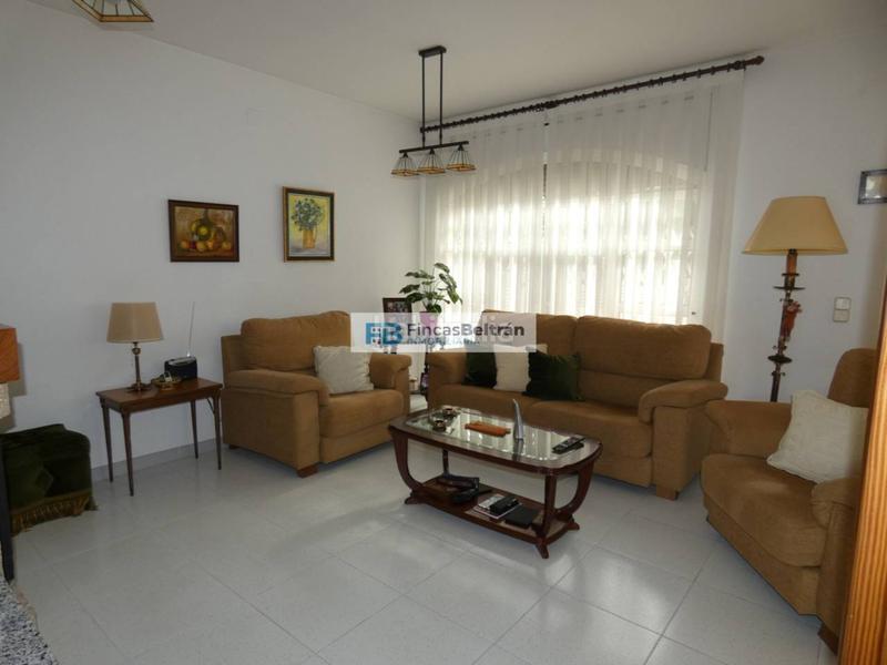 Foto 6040a194-3f6a-4bdc-8b1c-9df25b53f62b. Chalet avec parking dans Papa Luna - Platja del Gurugú Benicarló