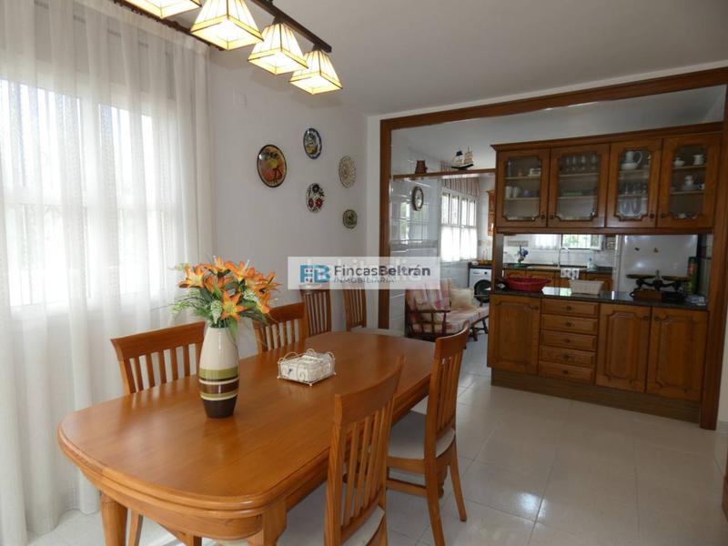 Foto 80a19c4f-72ad-4447-8f16-ba88e0976534. Chalet avec parking dans Papa Luna - Platja del Gurugú Benicarló