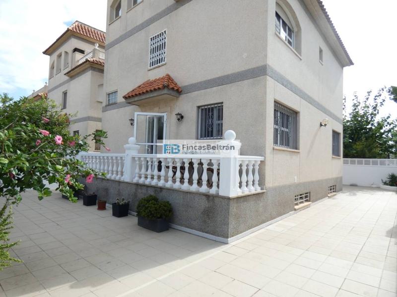 Foto ecadc3f4-35e6-4077-942f-7f2e9ce4d37e. Chalet avec parking dans Papa Luna - Platja del Gurugú Benicarló