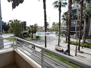 Apartment  Avenida cortes valencianes. Piso junto a av. papa luna