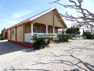 Masía  Poligono poligono 4 parcela 189. Venta de casa rústica de madera en benicarló