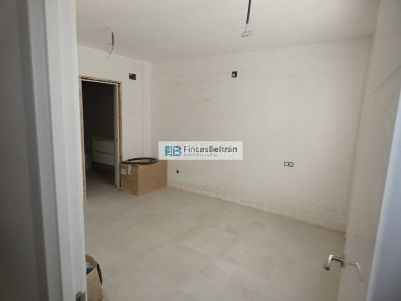 Foto a7ee4ce8-dbe3-43f4-8b42-dae825bdf5ec. Pis amb aparcament a Casco Urbano Vinaròs