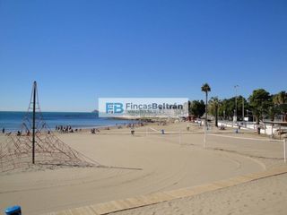 Appartement  Calle severo ochoa. Planta baja en venta a 500m de la playa