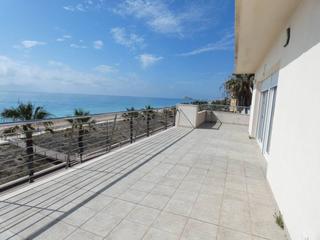 Attique à Playa Norte. Exclusivo atico en primera linea de playa.