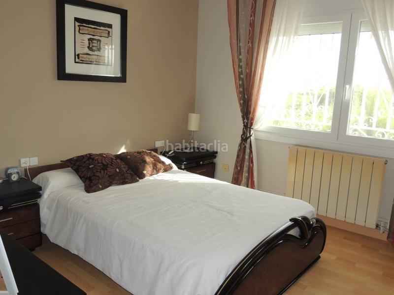 Foto a8c0f48a-1360-47cb-8c0d-21942660e96a. Chalet with heating parking in Pueblo Benicarló