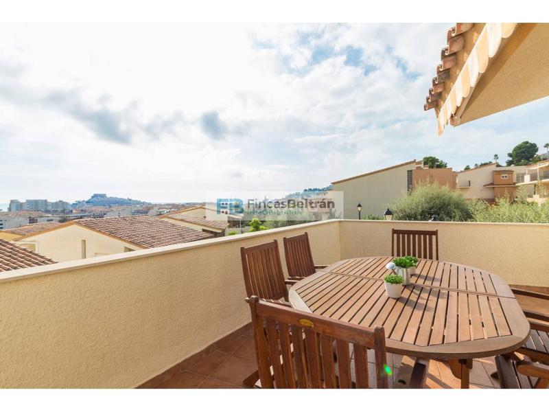 Foto 4a310d80-d790-44d0-ae14-5e25c4defb72. Casa pareada venta de chalet pareado en residencial estíbaliz. en Peñíscola