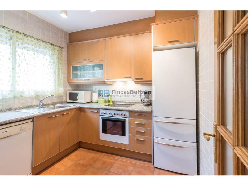 Foto 59b8cfd1-c44e-4842-a599-0a00aefb5377. Casa pareada venta de chalet pareado en residencial estíbaliz. en Peñíscola