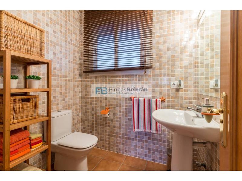 Foto 71c55ed4-f02b-4ce1-a5fb-c5ff9f1ee0ef. Casa pareada venta de chalet pareado en residencial estíbaliz. en Peñíscola