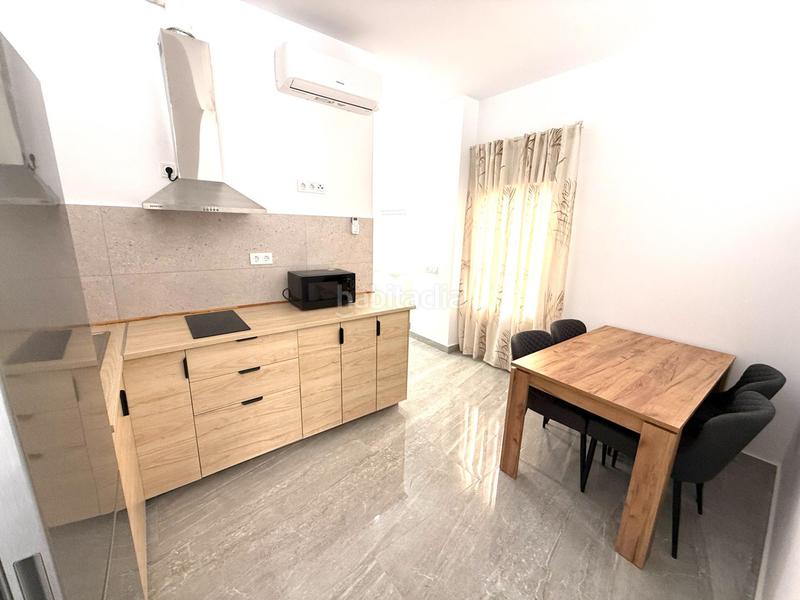 Foto a7bd908e-041a-4bf3-b6fa-1e7197e6de67. Alquiler apartamento  en alquiler de temporada escolar en Cádiz