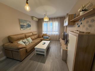 Location Appartement à Cobreros Viejo. Bonito piso en alquiler de temporada