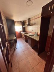 Appartement à La Pastora - La Estación. Piso de 3 dormitorios en cobrero nuevo con ascensor