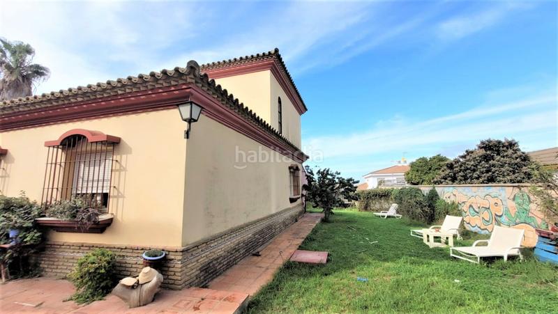 Foto e828f126-e1c8-4982-a471-a11c6f727ebb. Chalet avec parking dans Núcleo urbano Chiclana de la Frontera