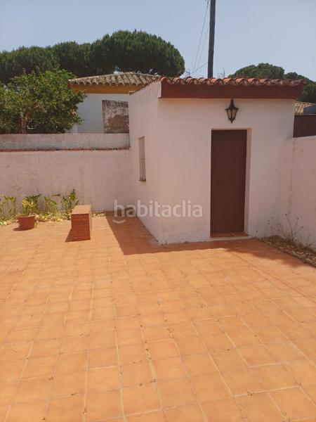 Foto 205b4e42-d8a8-4dd1-839a-bbae2ee9b319. Xalet amb aparcament piscina a Los Gallos Chiclana de la Frontera