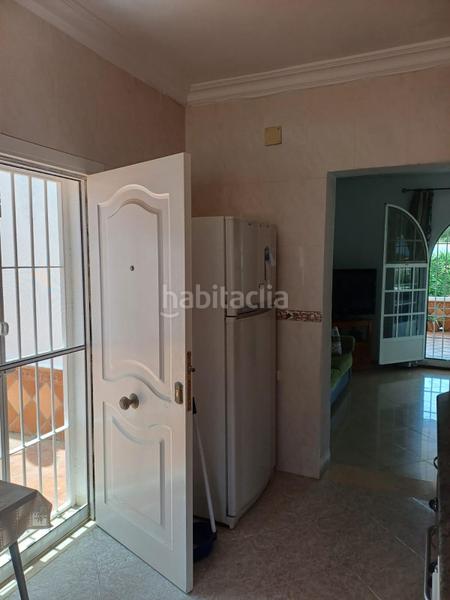 Foto 32885a82-d62b-4fca-bff4-37bb360e7a2a. Xalet amb aparcament piscina a Los Gallos Chiclana de la Frontera