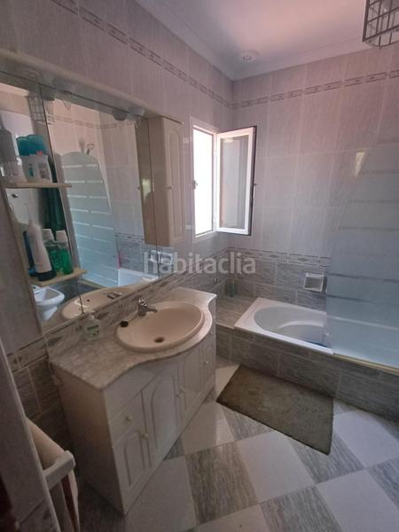 Foto 4b10e056-d05d-409b-a41b-d9fa162e684c. Xalet amb aparcament piscina a Los Gallos Chiclana de la Frontera