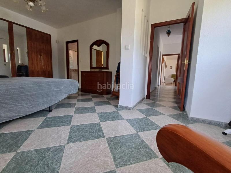 Foto 705514b0-0537-4ed7-9bf6-cd0cffbca3c0. Xalet amb aparcament piscina a Los Gallos Chiclana de la Frontera