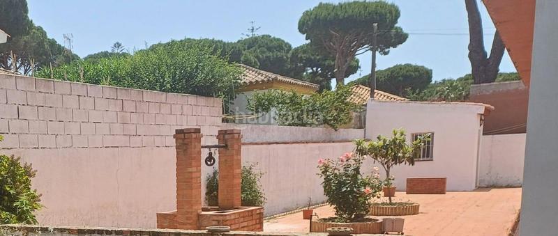 Foto f24e3950-d8d1-41df-9f9f-6ea6deb8d7d7. Xalet amb aparcament piscina a Los Gallos Chiclana de la Frontera