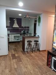 Location Appartement à Núcleo urbano. Alquiler por temporadas piso de 2 dormitorios
