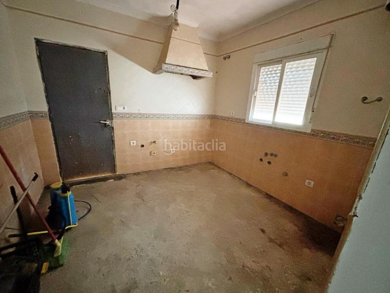 Foto 4fa689df-329e-4775-b0d7-066577df2ac6. Masía gran parcela rústica con chalet para reformar en venta zona los barrancos en Chiclana de la Frontera