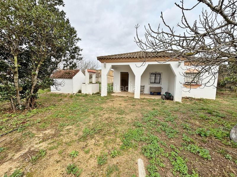 Foto c03d798c-b9bb-41ce-8b00-5b7bb818c668. Masía gran parcela rústica con chalet para reformar en venta zona los barrancos en Chiclana de la Frontera