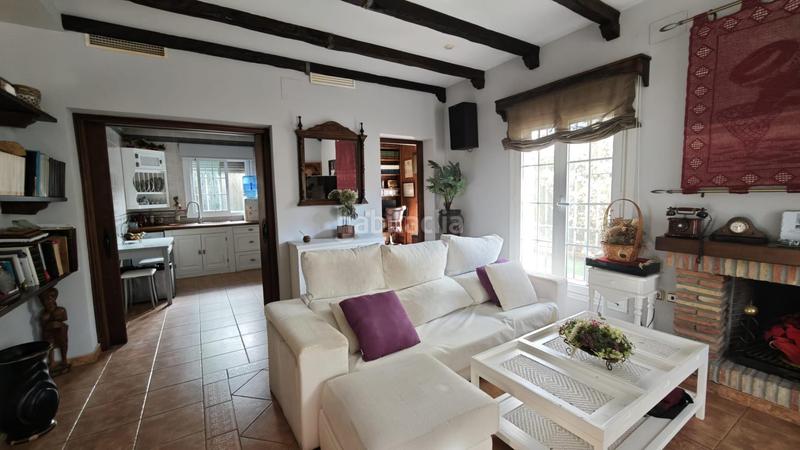 Foto 87bd3348-e888-4c3e-96b8-e0db3154a7dc. Chalet  independiente en zona La Soledad parcela de 291 m, listo para entrar a vivir en Chiclana de la Frontera
