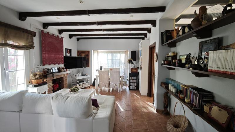 Foto db18d6bc-ad46-4e58-b28e-6441d9894d29. Chalet  independiente en zona La Soledad parcela de 291 m, listo para entrar a vivir en Chiclana de la Frontera