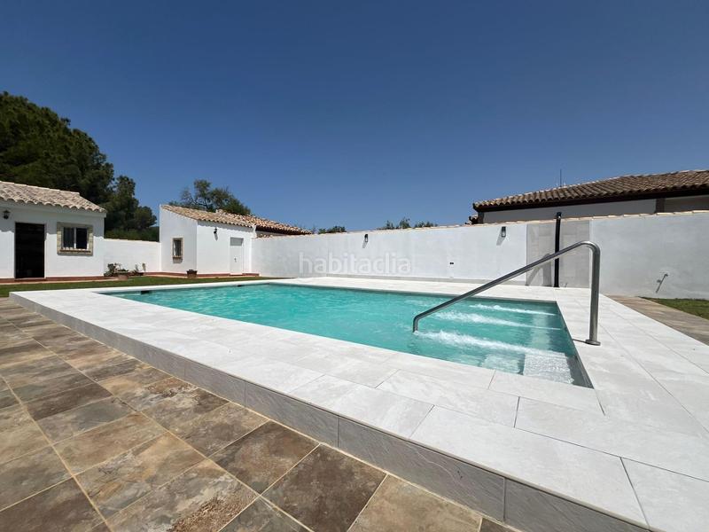 Foto 622f1c69-a700-46fe-a43d-8a1e00d8b159. Affitto chalet in Las Lagunas - Campano Chiclana de la Frontera