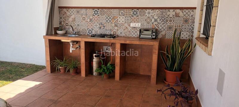 Foto 9621d44f-570e-45ee-86b8-da568b0c612d. Alquiler chalet  en alquiler temporada escolar octubre a junio en Chiclana de la Frontera