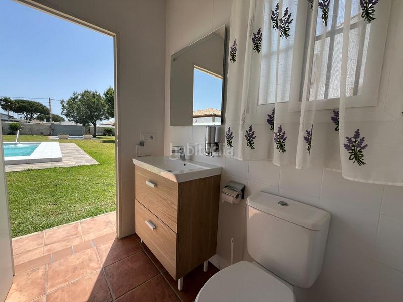 Foto 03e1b0ae-029e-4807-8911-06467673137e. Rent chalet in Las Lagunas - Campano Chiclana de la Frontera