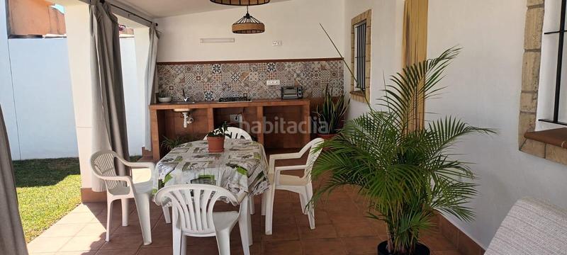 Foto 0b75eac7-3ee7-41b1-b0a7-35648c2e5e27. Rent chalet in Las Lagunas - Campano Chiclana de la Frontera
