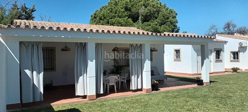 Foto 2eef5dd2-26eb-4993-835d-9139d28d5e2f. Rent chalet in Las Lagunas - Campano Chiclana de la Frontera