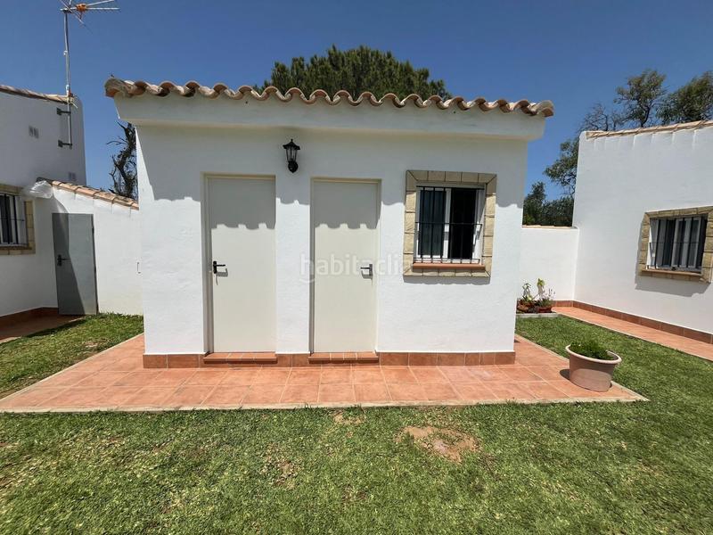 Foto c0adc466-c565-4598-9e44-fe919873ca46. Rent chalet in Las Lagunas - Campano Chiclana de la Frontera