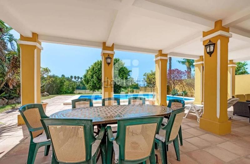 Foto 80ea8bbc-5993-4943-afa4-62435f9c82f1. Chalet in Novo Sancti Petri Chiclana de la Frontera