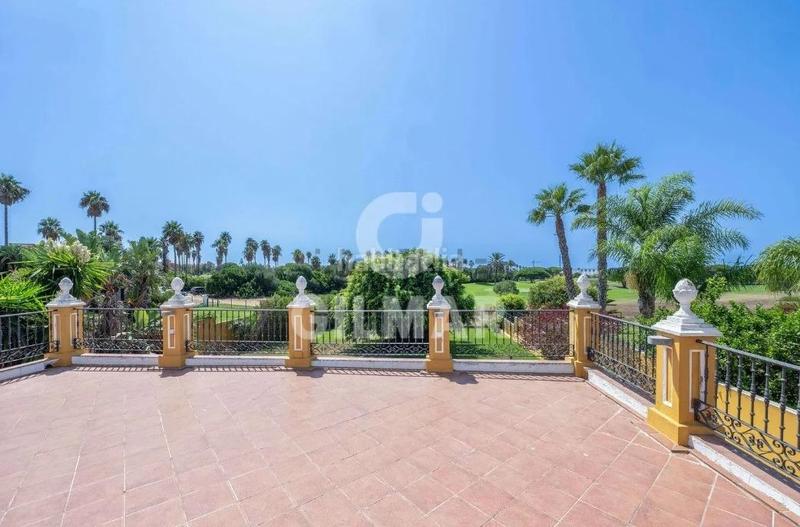 Foto 926eae1b-3265-4c5e-a5ec-33557c451913. Chalet in Novo Sancti Petri Chiclana de la Frontera