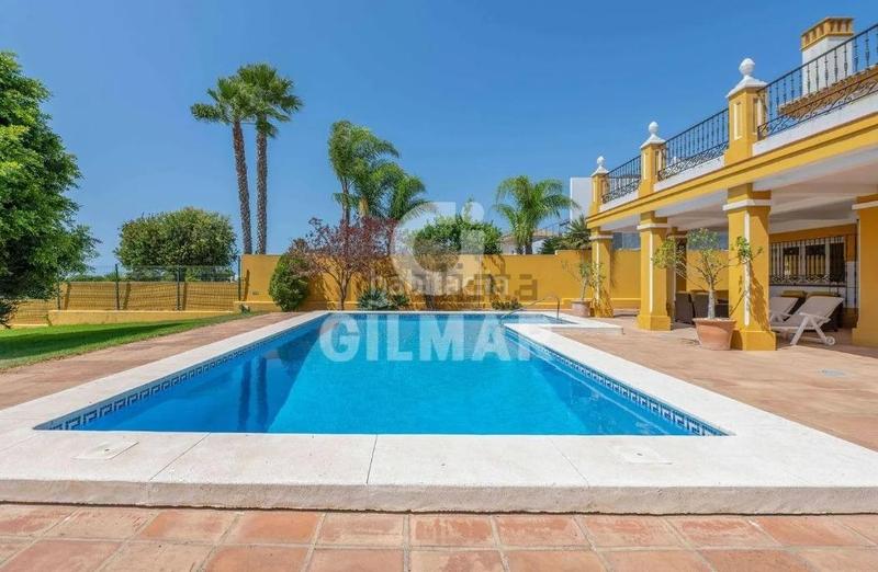 Foto b426cc5a-b0ad-456f-949f-d3b9f049564e. Chalet in Novo Sancti Petri Chiclana de la Frontera