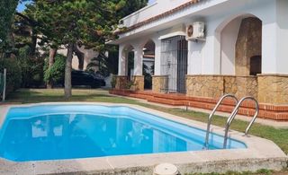 Chalet in Bahia Luz - La Forestal. Exclusiva vivienda en rota