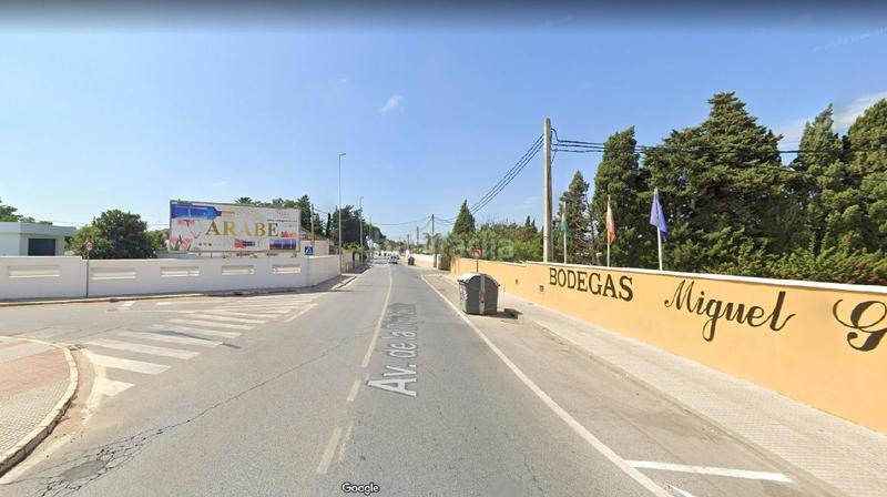 Foto e8233948-f58d-4df7-9f00-23e5bacf6da6. Terreny residencial a Núcleo urbano Chiclana de la Frontera