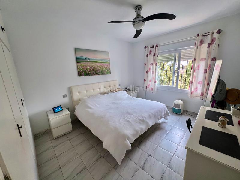 Foto 0db7ec89-6a48-4a12-bc25-26d340c63071. Haus mit kamin parking pool in Torreblanca del Sol Fuengirola