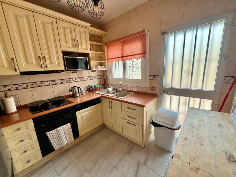 Foto f40409a1-418e-4e25-a597-fd72efe30a98. Haus mit kamin parking pool in Torreblanca del Sol Fuengirola