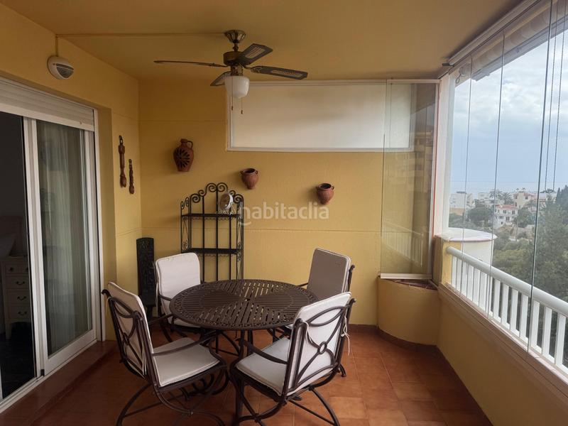 Foto cd0673db-bc70-4668-ae08-6a9cc933a439. Alquiler ático atico con vistas al mar en Torreblanca del Sol Fuengirola