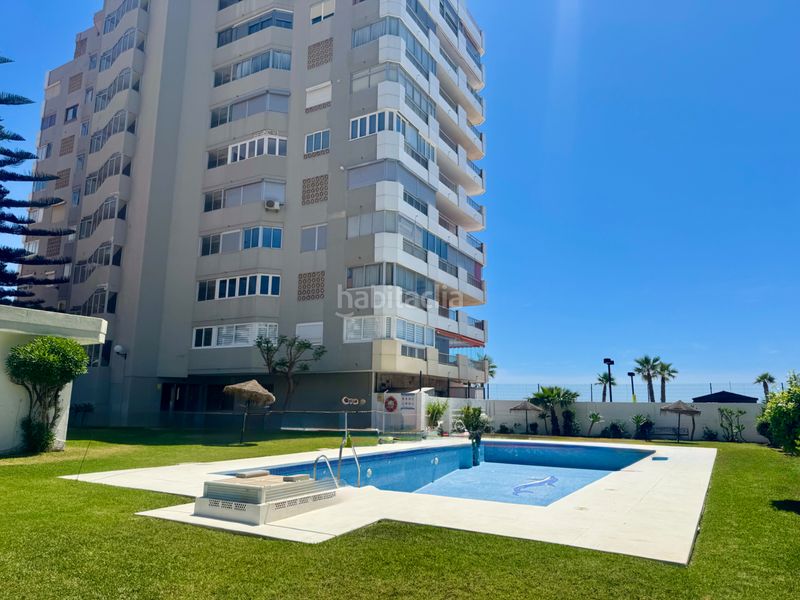 Foto 2e1f0c46-0b35-46fb-b67d-c6d69cb781ec. Pis amb piscina a Las Gaviotas - Carvajal Fuengirola