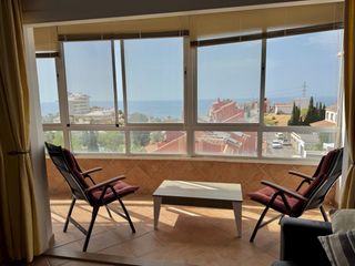 Flat in Calle el lirio 16. Amplio piso con vistas al mar
