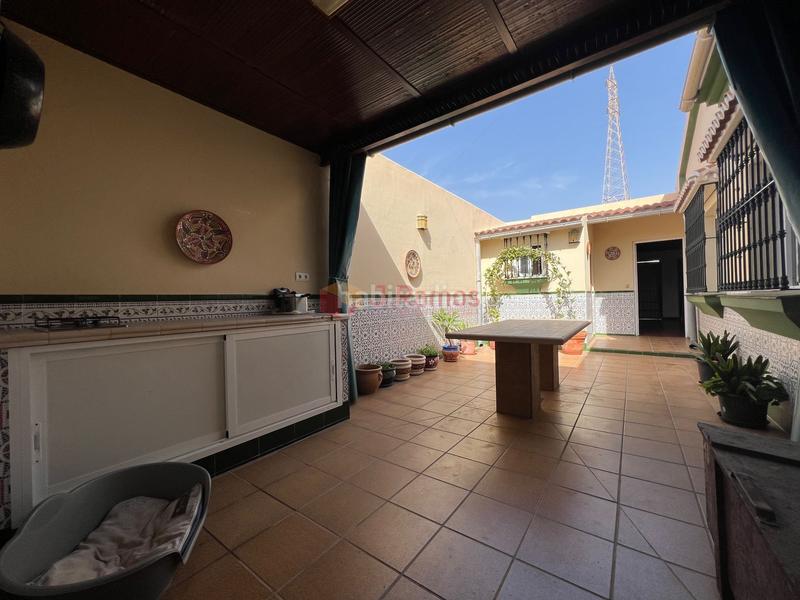 Foto cee44b60-e120-4424-8ce2-d345688d4263. Chalet villa en Lagos