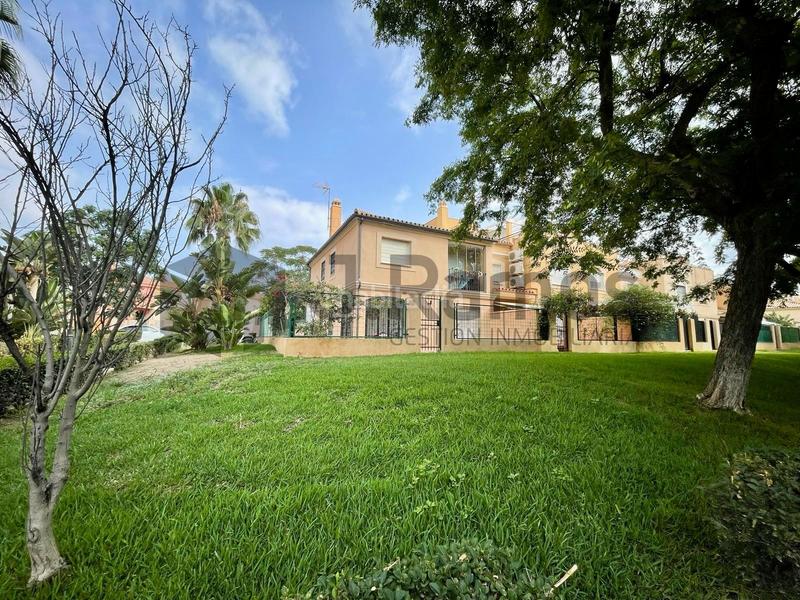 Foto 60a5e29c-8856-496b-a412-8b7a3a2b14bc. Haus in El Tomillar Torre del Mar