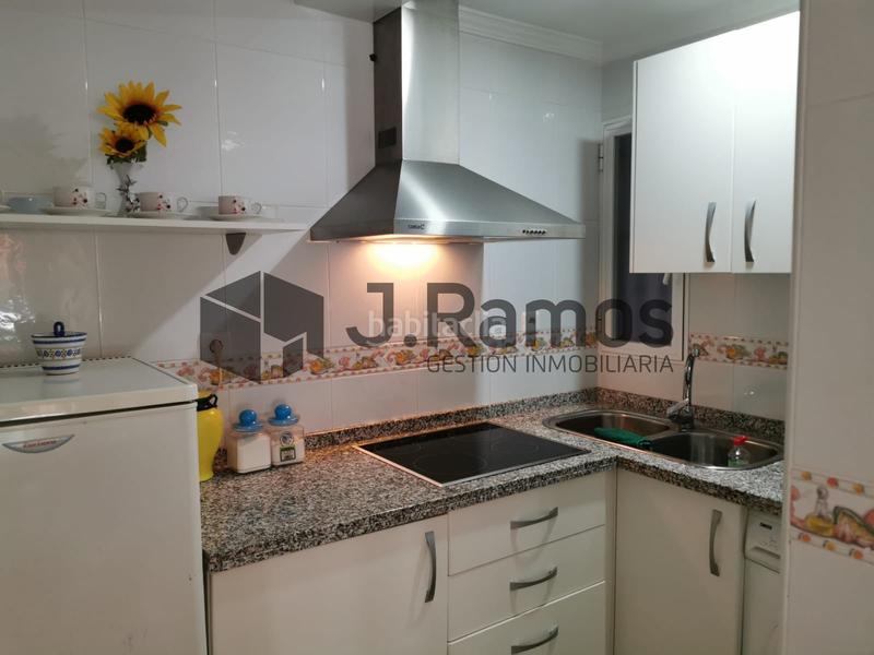 Foto 15fc3dca-5688-4679-996f-6ce626d903a9. Alquiler piso alquiler de octubre a junio en Centro Torre del Mar