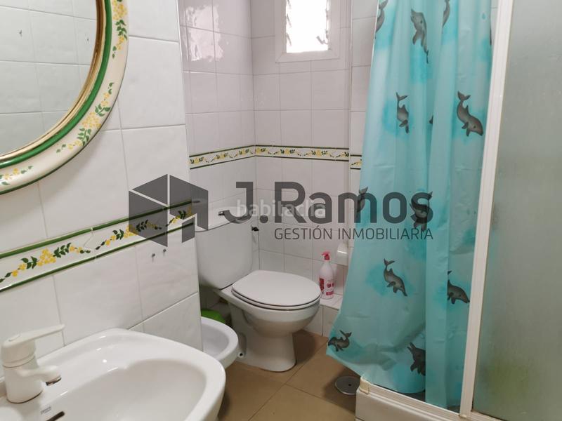 Foto 87f61b42-b8c7-4337-a7fe-0b713b50c475. Alquiler piso alquiler de octubre a junio en Centro Torre del Mar