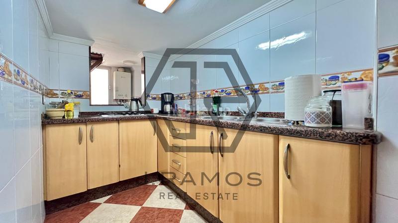 Foto d6a8730d-9f6e-4a61-8b28-0c4d96e9d5d5. Appartamento in Poniente-Faro Torre del Mar