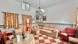 Appartement  Doctor marañon. Local  bajo de dos dormitorios