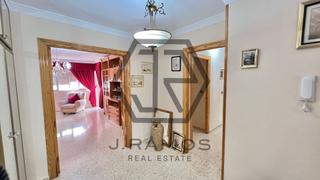 Appartement  Doctor marañon. Piso en primera linea de playa