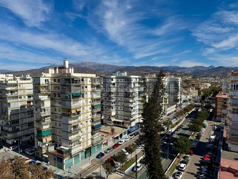 Foto d8c9e6c7-b605-454c-8f29-c6e46c0dbc9c. Location studio avec piscine dans Centro Torre del Mar